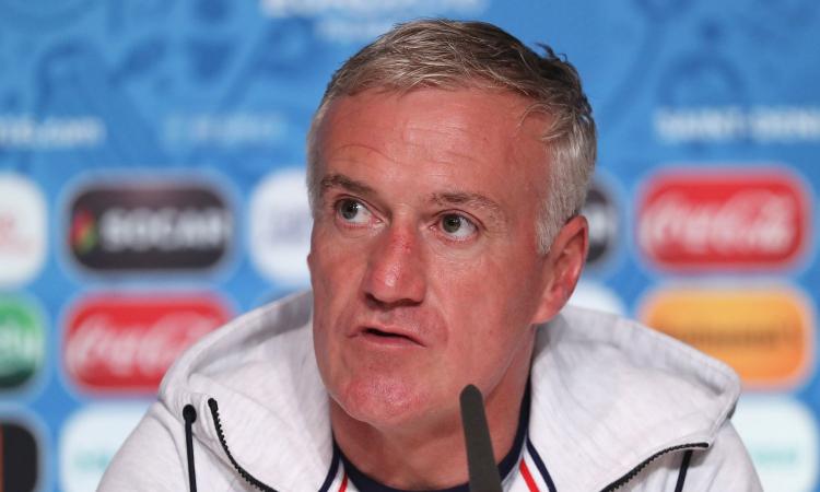 Francia, Deschamps: 'Maignan? Meglio avere due portieri così forti...'