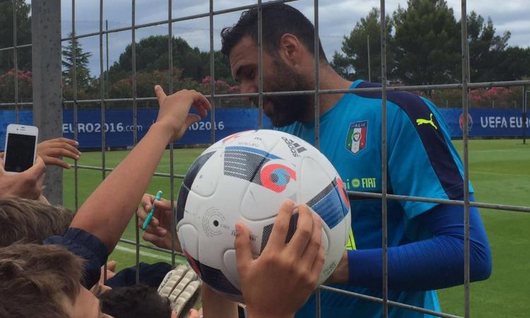 Torino attento: Sirigu piace anche al Nantes
