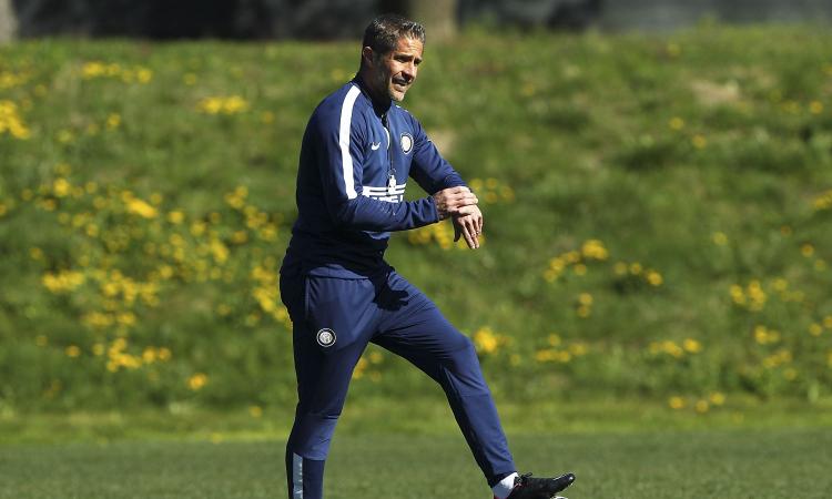 Lione, Juninho: 'Sylvinho doveva proporre un calcio offensivo ma...'