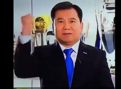 Inter, Zhang Jindong canta per festeggiare i traguardi di Suning VIDEO