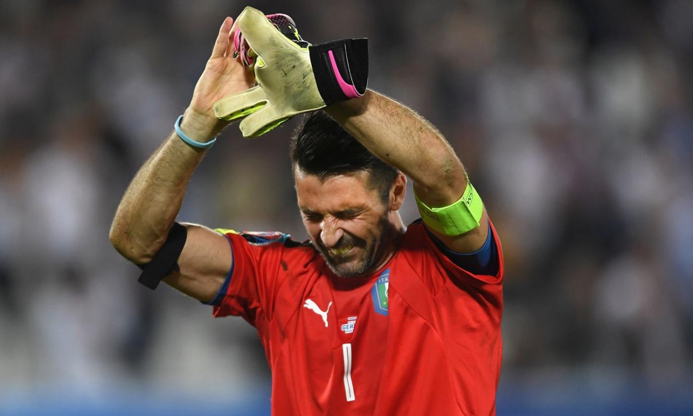 Italia, l'emozionante saluto di Buffon ai tifosi VIDEO