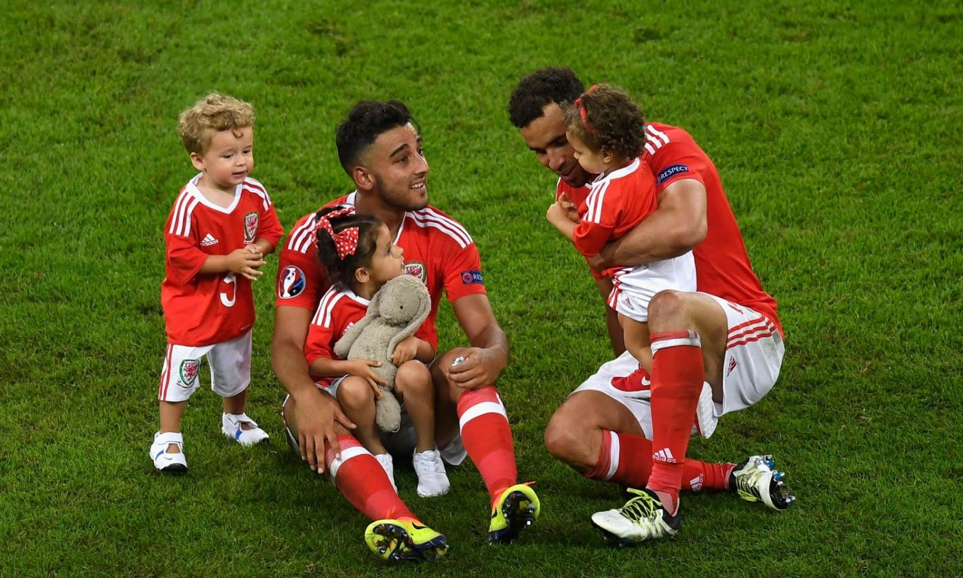 La Uefa si copre di ridicolo: niente feste in campo. Neanche coi bambini... 