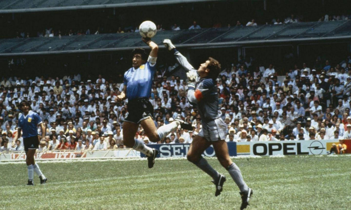 Argentina-Inghilterra '86, l'arbitro: 'Ecco come andò la mano di Dio' VIDEO