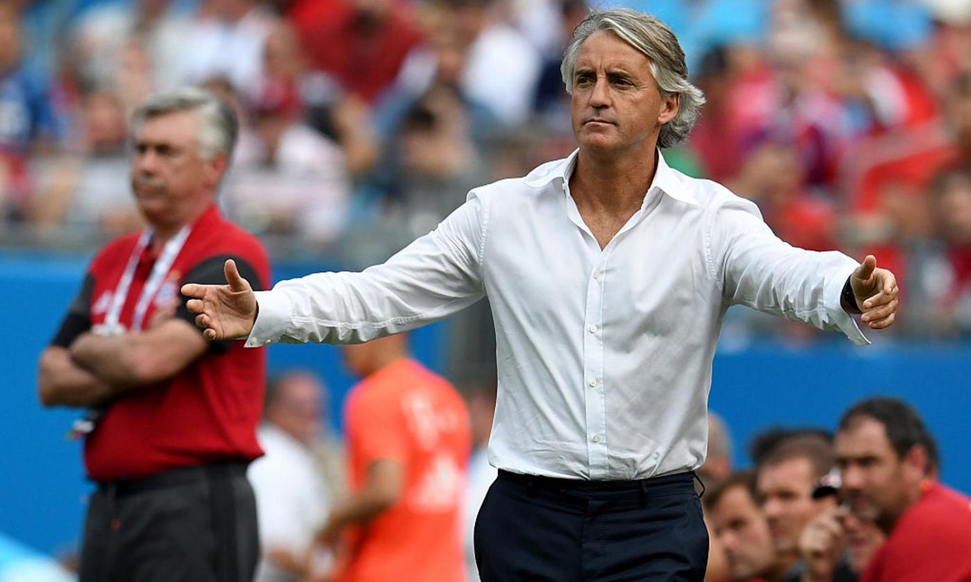 Mancini on the brink again, Inter make new contact with De Boer