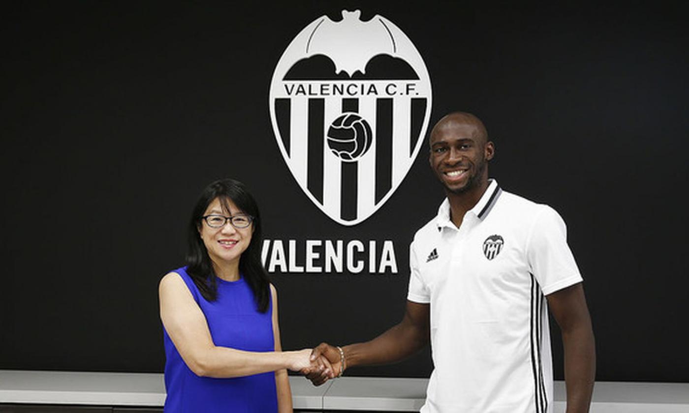 Valencia, UFFICIALE: Mangala in arrivo dal City