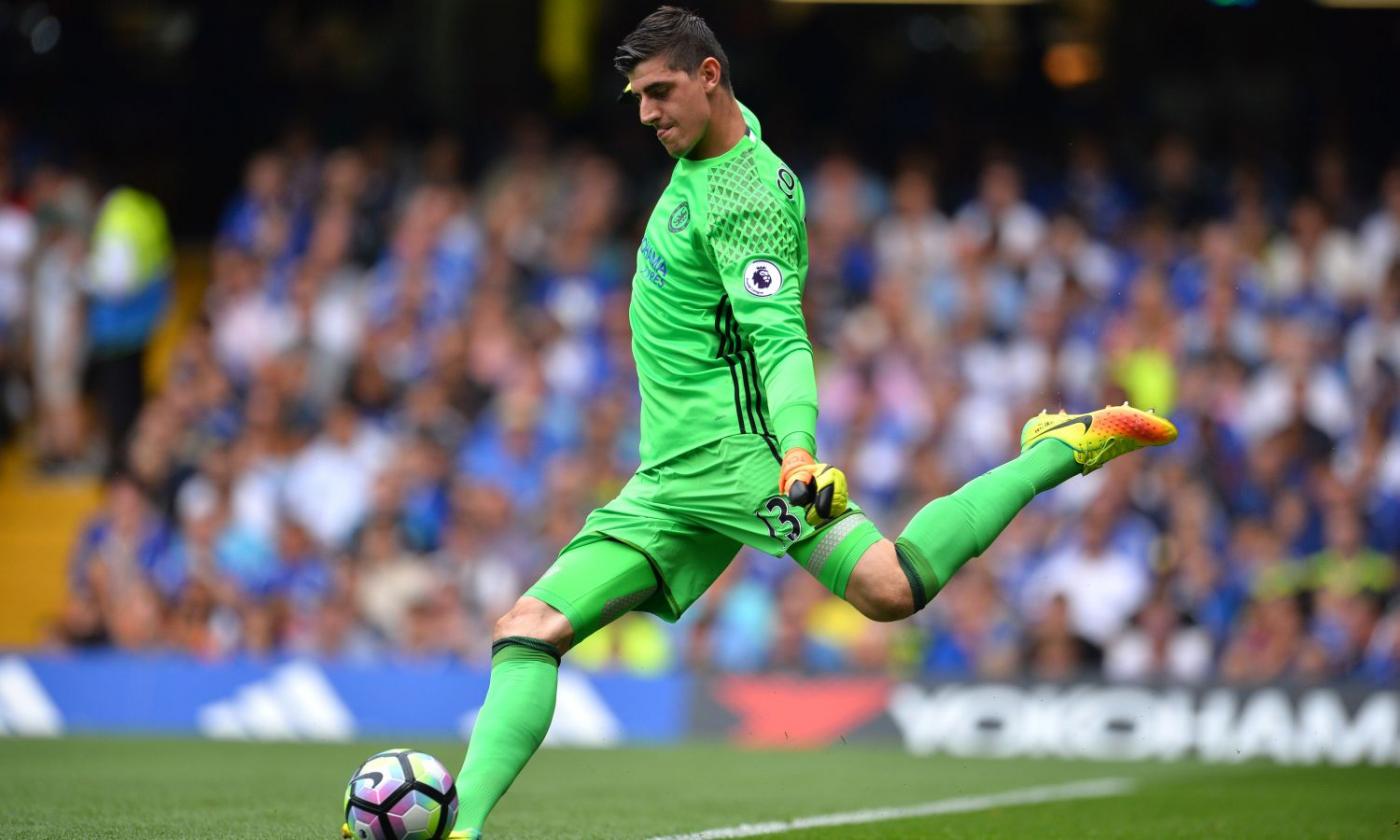 Chelsea, Courtois tentenna per il rinnovo