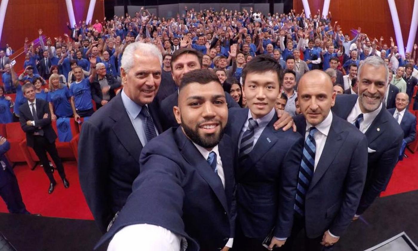 FOTO Inter: Gabigol ringrazia per l'accoglienza, nel segno di Ronaldo