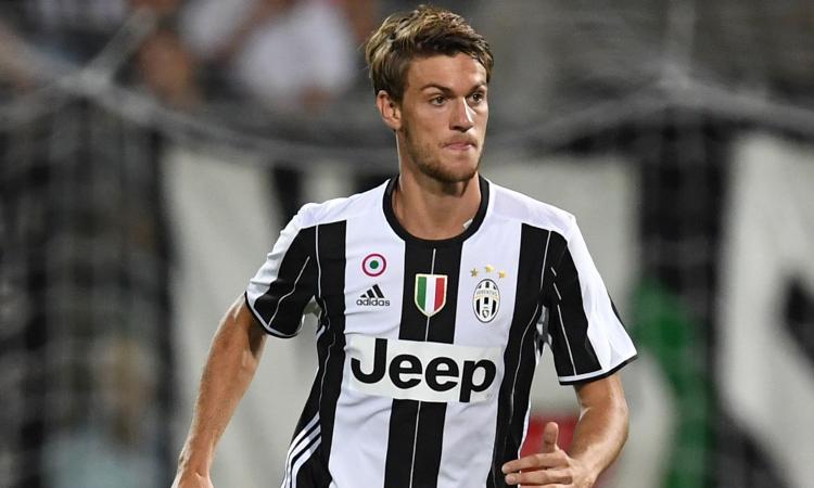 Juve, Rugani: 'Sarri è stato per me fondamentale' VIDEO