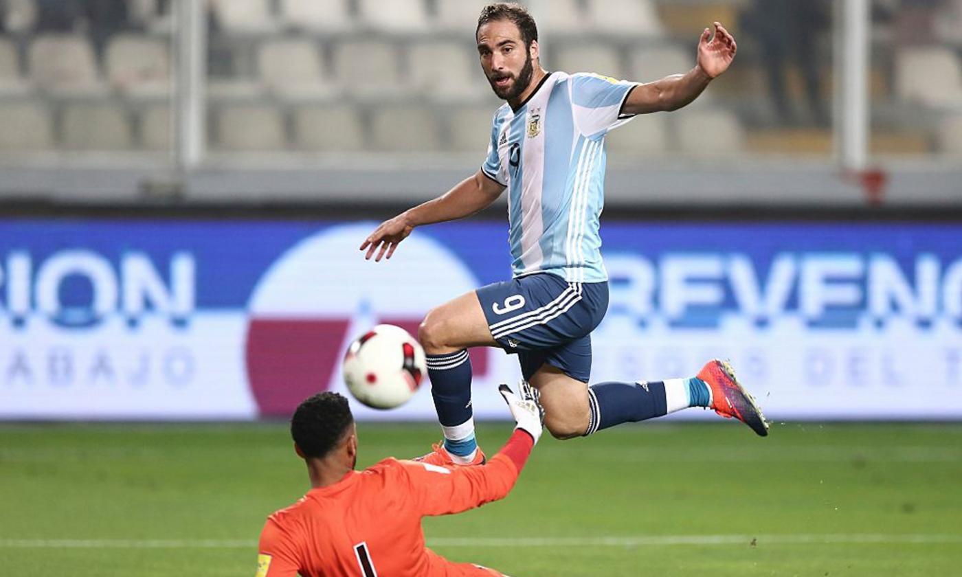 Qual. Mondiali: Brasile a 5 stelle, Cile ko, Higuain non basta all'Argentina