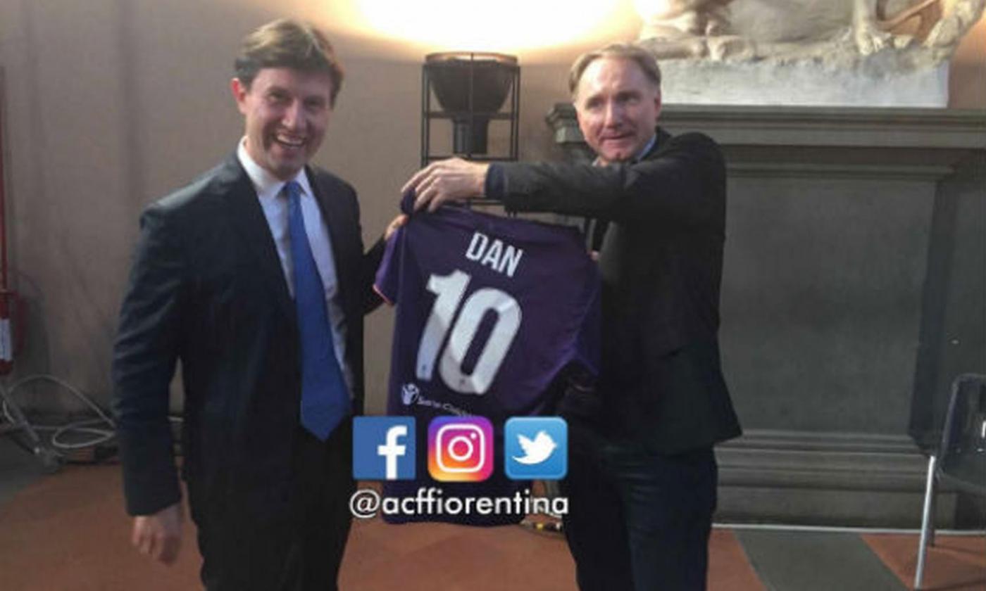 E la Fiorentina ha un nuovo numero 10 FOTO