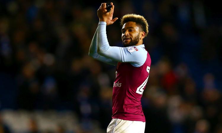 Siviglia: offerta da 6 milioni per un difensore dell'Aston Villa