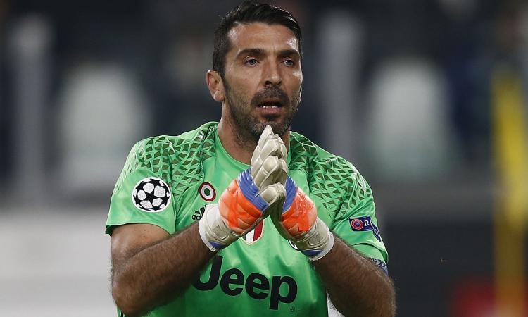 Top 11 del Cies: Neuer meglio di Buffon, Mertens batte Suarez