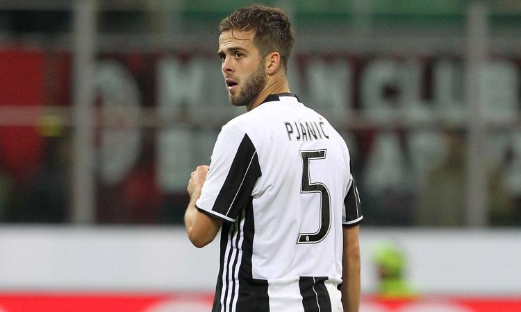 Juve, Pjanic su Instagram: 'Svanito il nostro sogno'