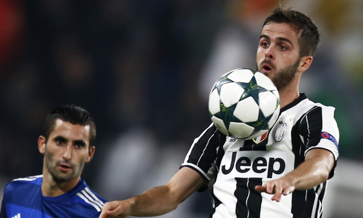 Juve: l'agente di Pjanic tratta col Real Madrid