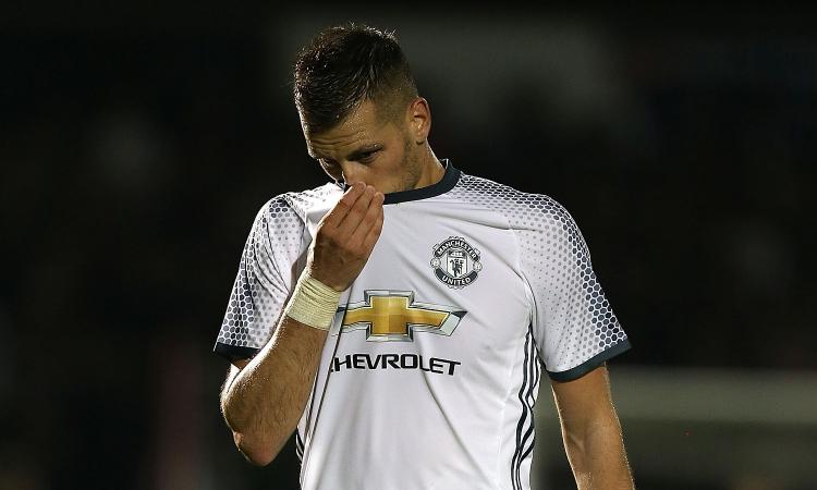 Man United, no all'offerta dell'Everton per Schneiderlin