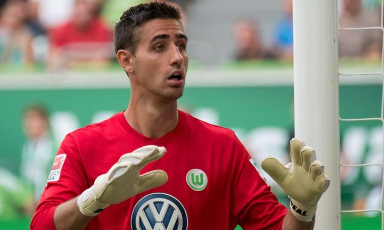 Casteels su Barcellona? Il piano del Wolfsburg