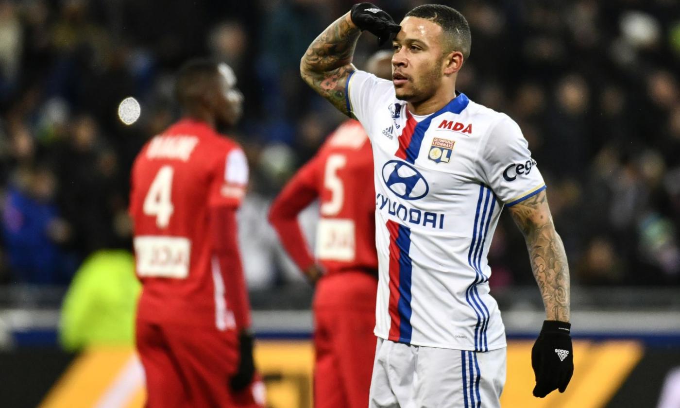 Lione, Depay segna e la sua maglia finisce al museo