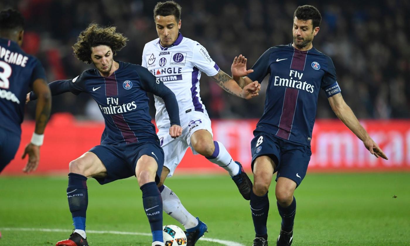 Juve, sfida ad una squadra inglese per Rabiot