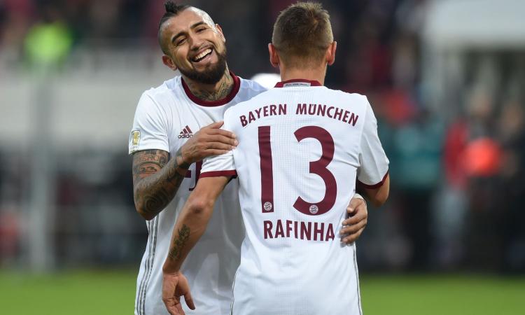 Bayern Monaco, rifiutata offerta del Chelsea per Rafinha