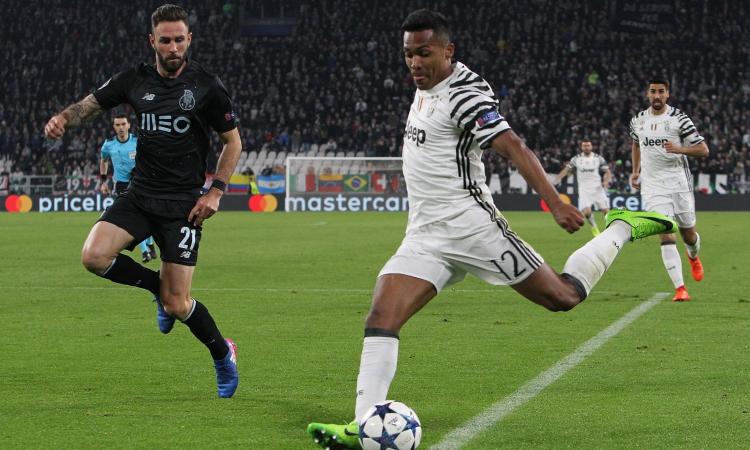 La Juve aspetta Alex Sandro, lui aspetta il Chelsea: perché è tutto ancora fermo