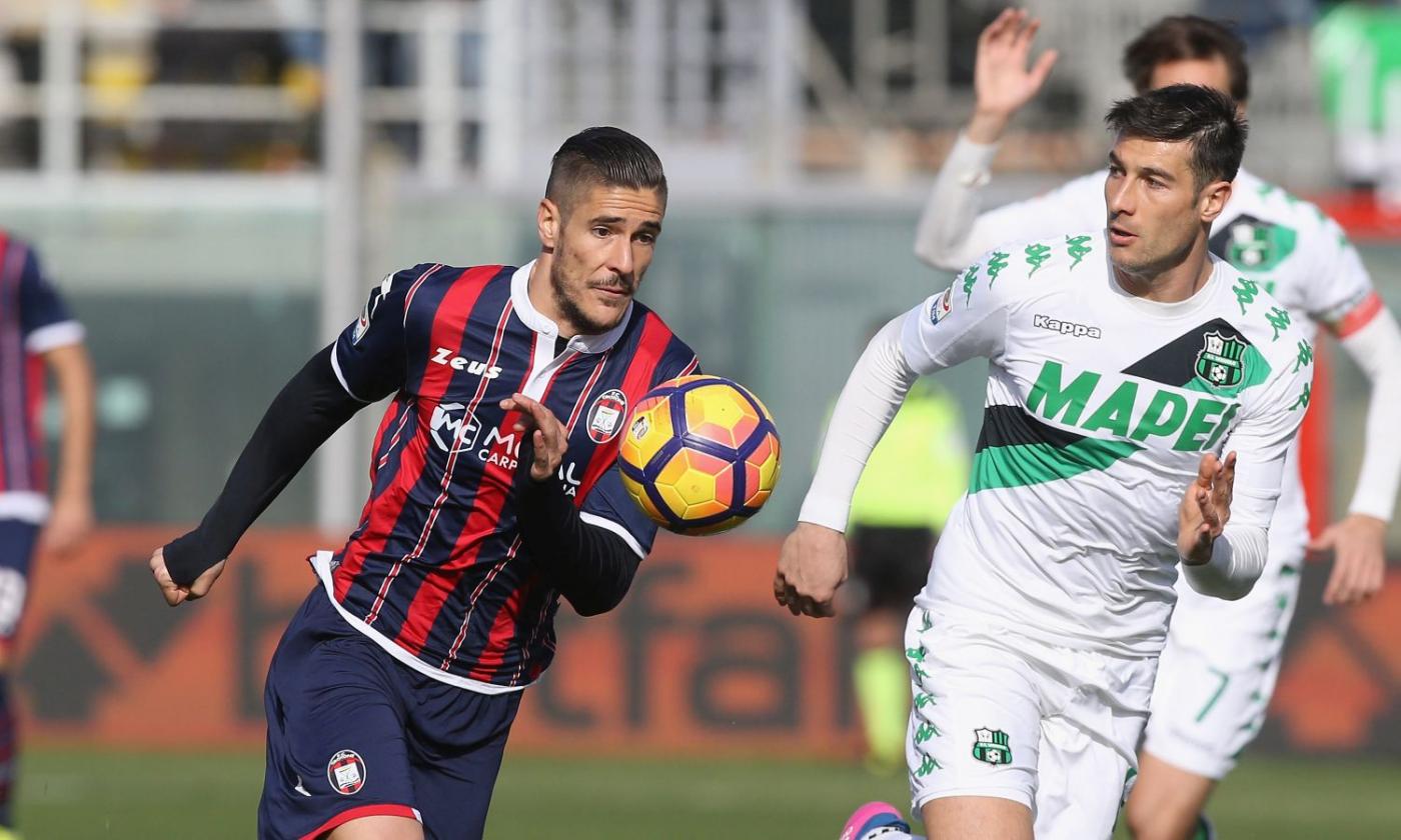 Sassuolo-Crotone: due club inglesi su Falcinelli