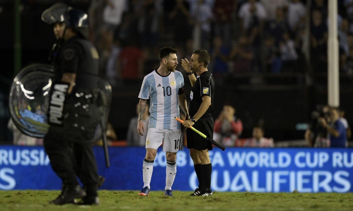 Confirmed: Argentina’s Lionel Messi suspended for insulting an assistant referee