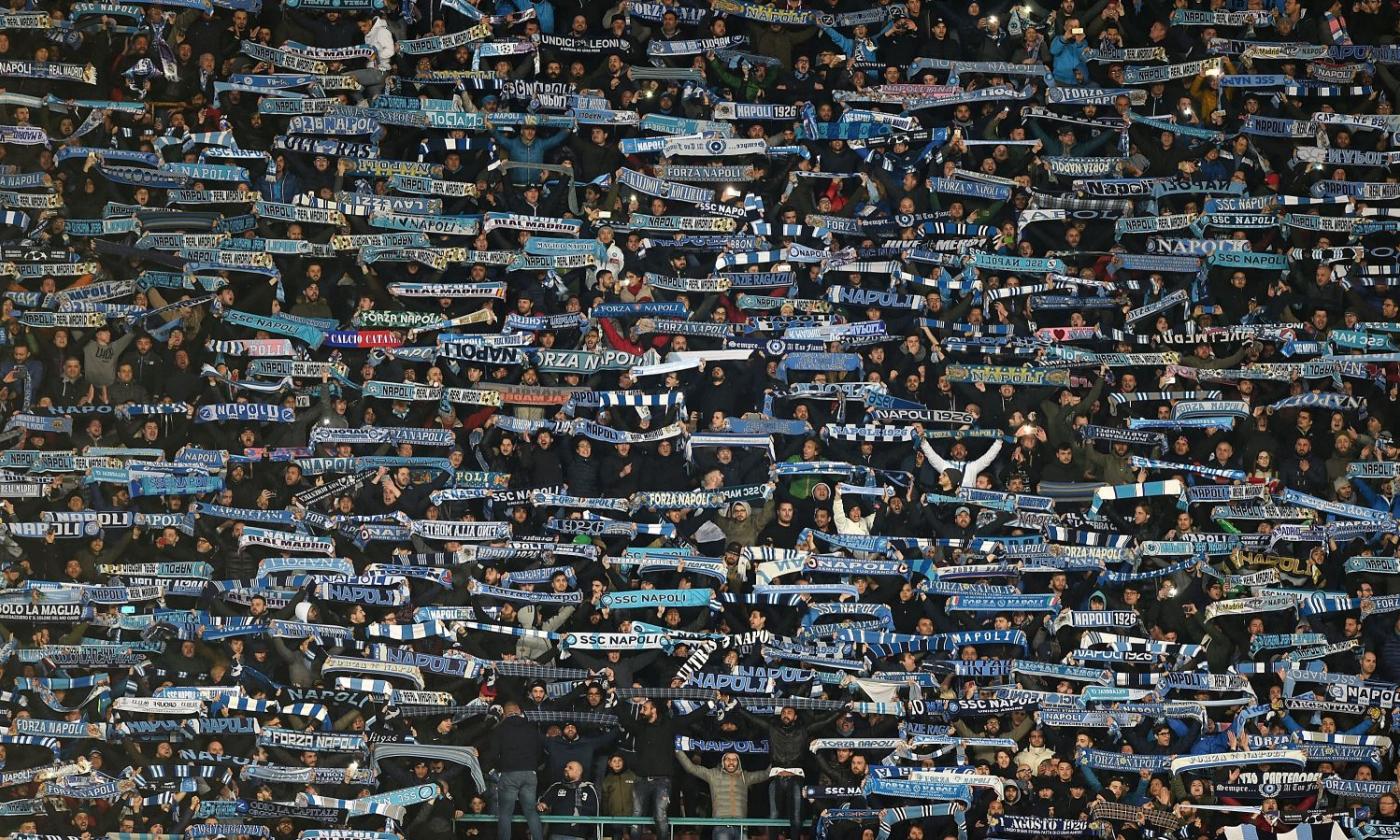 Napoli, i tifosi comprano una pagina del Mattino per caricare la squadra