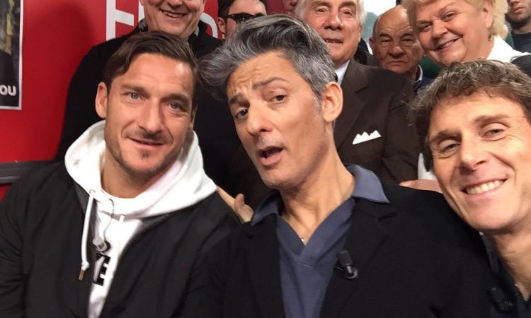 Viva RaiPlay: la prima di Fiorello sa di Sanremo VIDEO