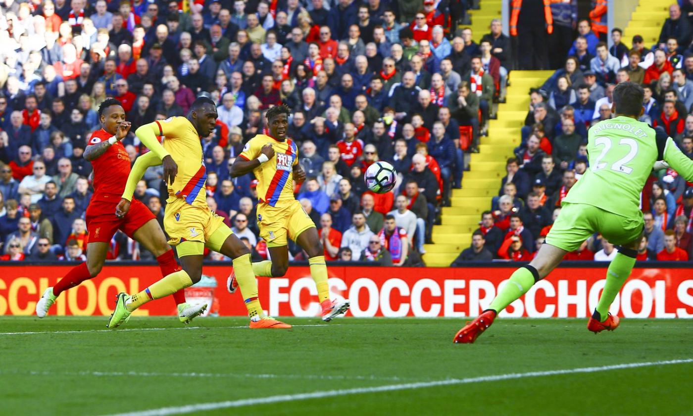 Premier League: lo United vince senza Ibrahimovic. Benteke complica i piani Champions del Liverpool