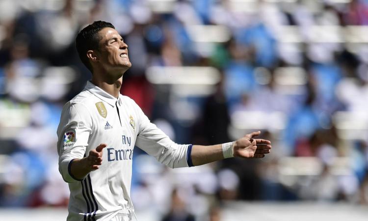 Real, Ronaldo vuole l'addio: i bookies vedono il ritorno a Manchester