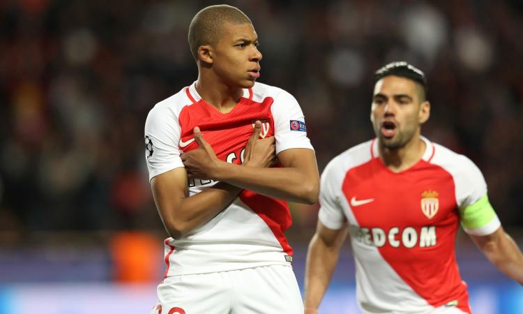 Mbappé, non solo il Real Madrid: ci sono anche due club di Premier