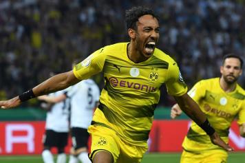 aubameyang.borussia.dortmund.urlo.eintracht.2016.17.356x237.jpg