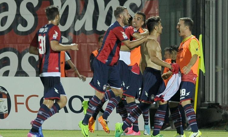 Crotone, UFFICIALE: preso un difensore dal Genoa