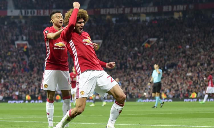Juve, Fellaini alternativa a Matuidi: pronta l'offerta