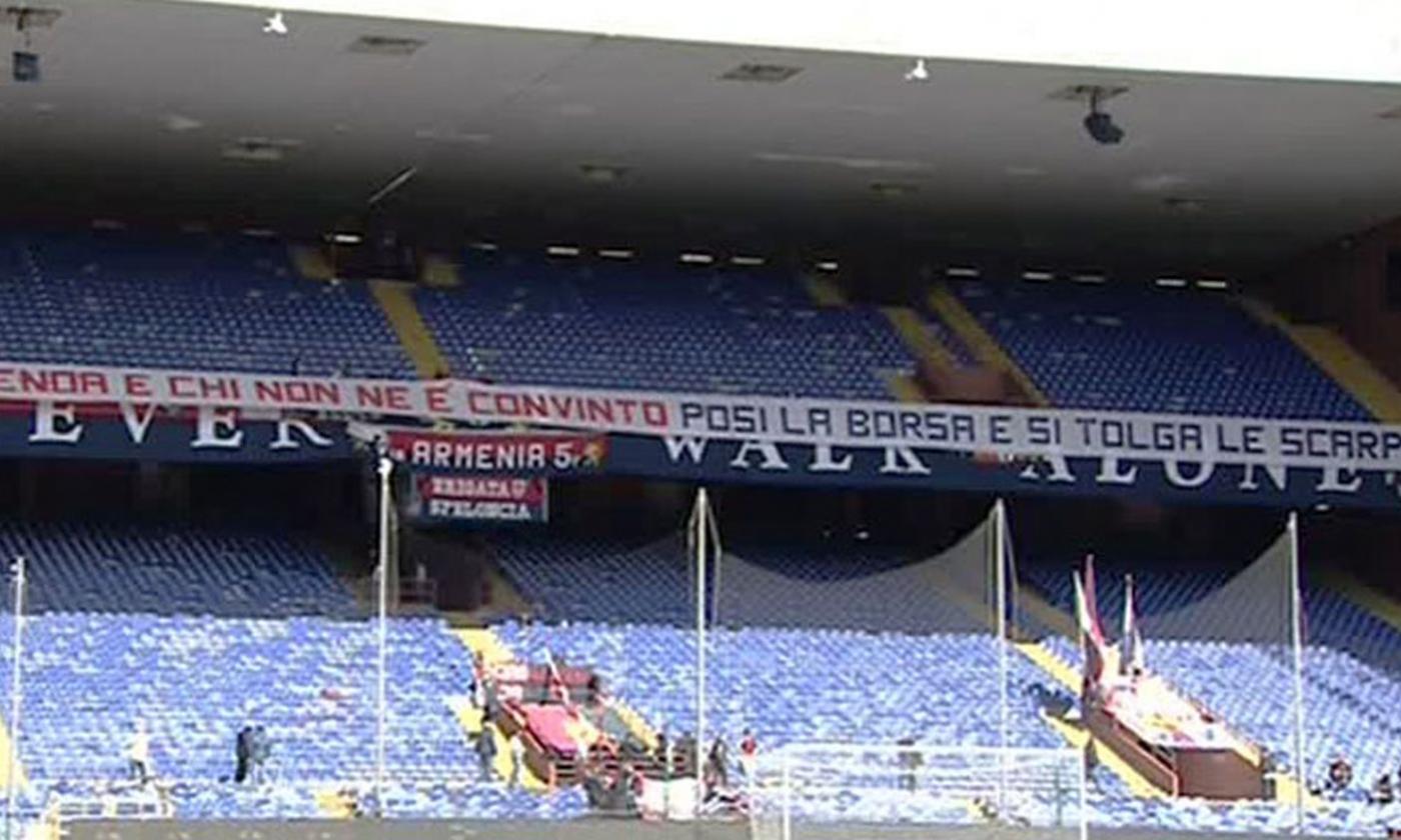 Genoa-Inter, il tifo rossoblù minaccia contestazione: 'Chi non è convinto, posi la borsa e si tolga le scarpe'