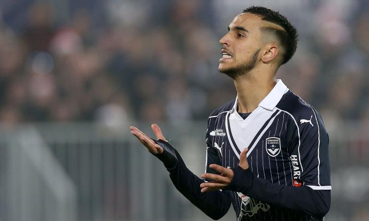Roma, blitz per Ounas: sfida al Napoli per l'erede di Salah