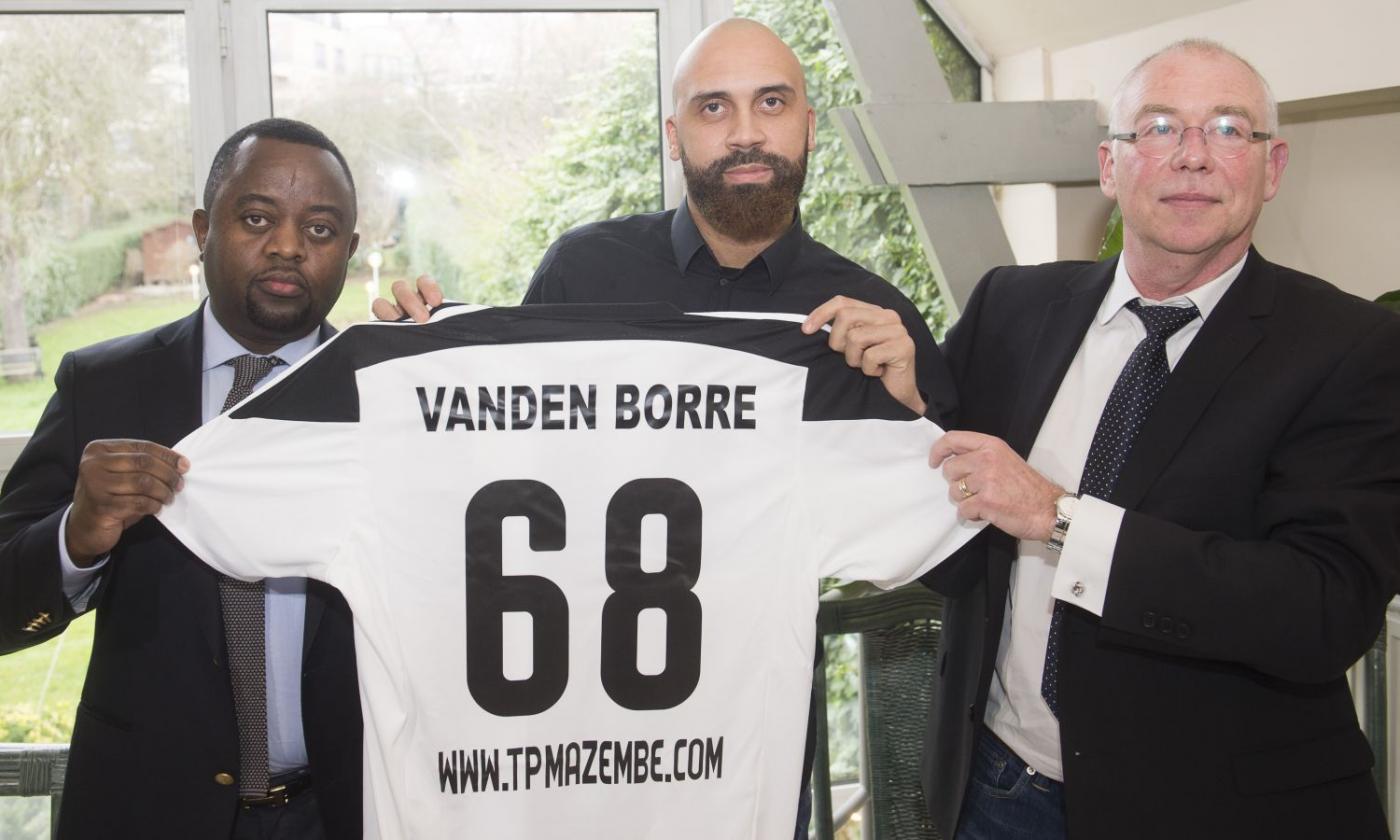 Mazembe, i compagni boicottano Vanden Borre e non gli passano la palla: 'E troppo grasso'