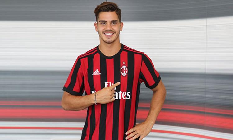 Milan, quando André Silva piaceva al Crotone: 'Lo volevamo tre anni fa, ma...'