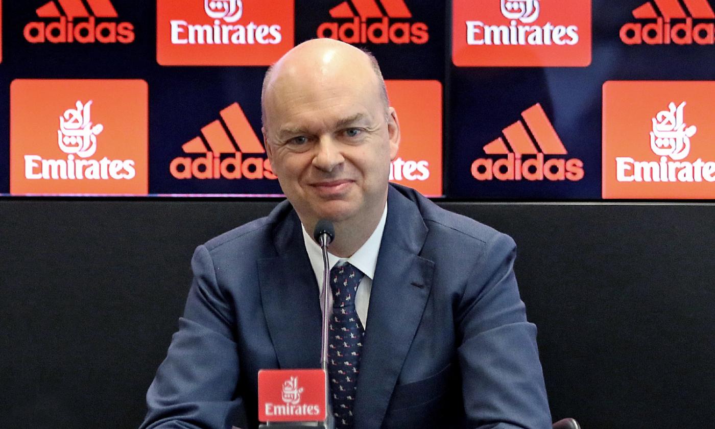 AC Milan, here is how Fassone celebrated the Kalinic and Calhanoglu goals