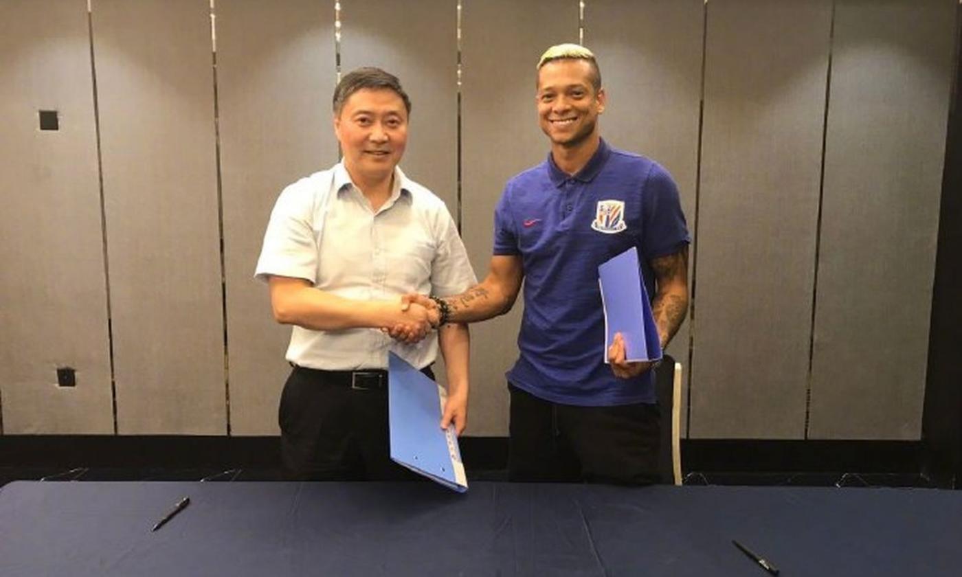 Shanghai Shenhua, UFFICIALE: rinnova Guarin