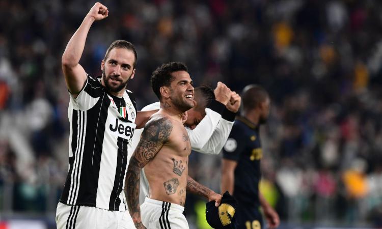 Higuain, messaggio d'addio a Dani Alves? 'Ti auguro il meglio' VIDEO
