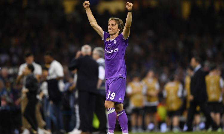Real Madrid, Modric: 'Ronaldo il migliore al mondo. A Mandzukic ho detto che...'