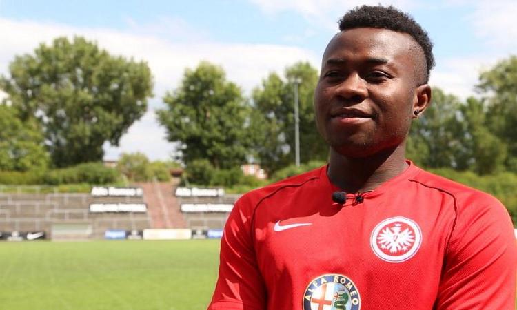 Eintracht: primo contratto per Nelson Mandela