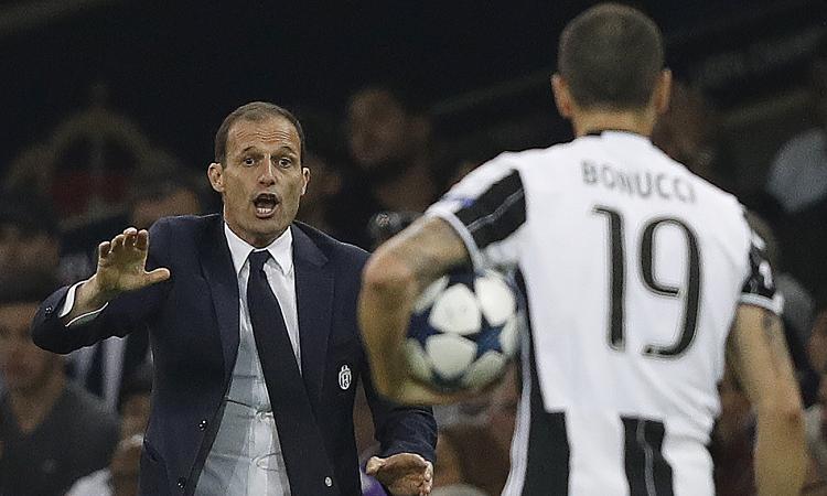 Allegri blinda Bonucci: 'Sarà il futuro leader dello spogliatoio della Juve'