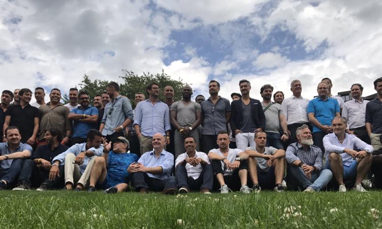 Del Piero, Maradona e Ronaldo: storica amichevole per Infantino FOTO