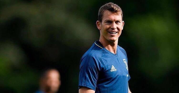 Juve’s Lichtsteiner speaks on CL exclusion 'It is hard, but I will give my best'