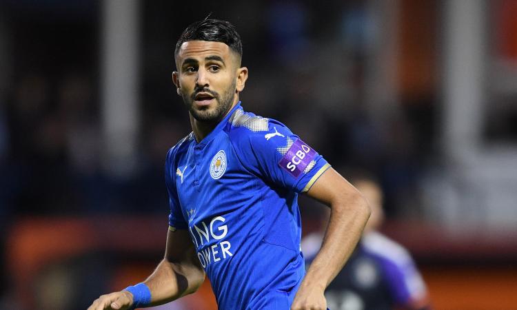 Leicester: accettata l'offerta del Chelsea per Mahrez