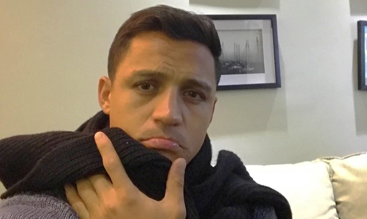 Sanchez malato, l'Arsenal non si fida e manda i medici a casa