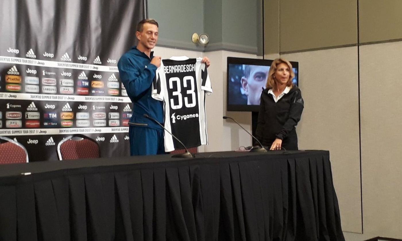 Juve, si presenta Bernardeschi col 33: 'Volevo la 10, ma so che va conquistata'