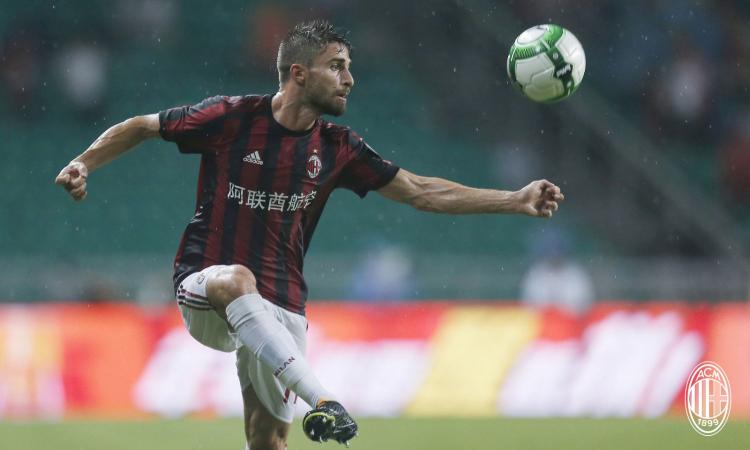 Milan, verso lo Shkendija: provato Borini nella formazione titolare
